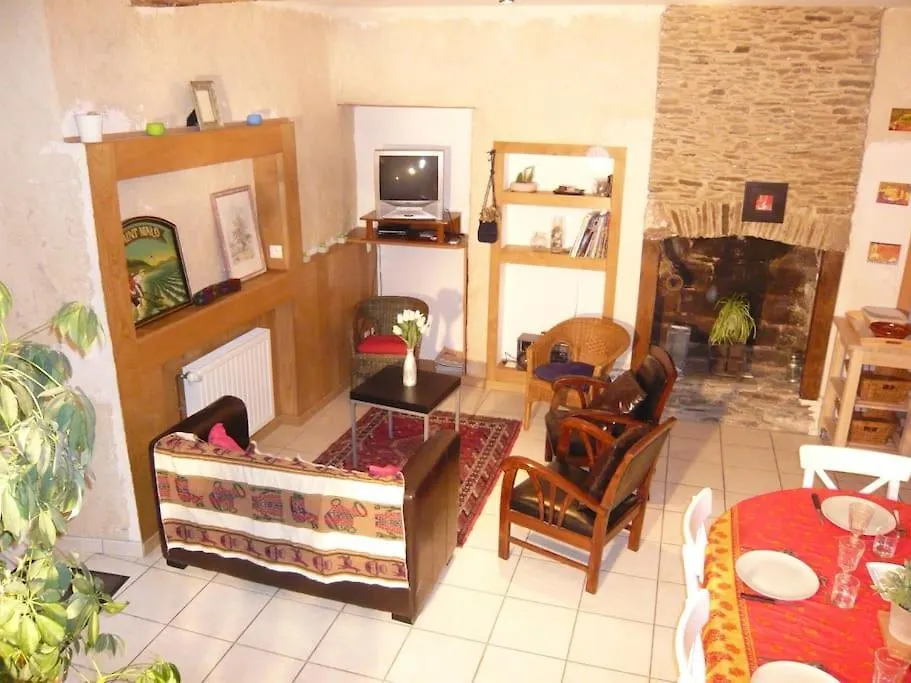 Nyaraló La Gargouille De Bricourt : Maison De 4 Chambres . Cancale Franciaország